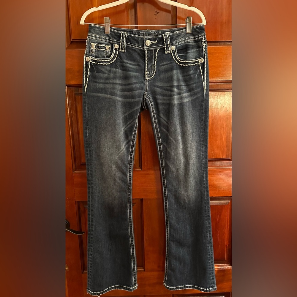 Miss Me Jeans Boot Low Rise Loose Saddle Stitch size 28 Gentle Use Inseam 32
